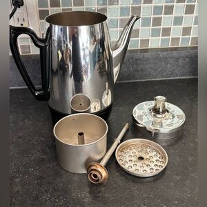 Vintage General Electric 8 cup coffee percolator